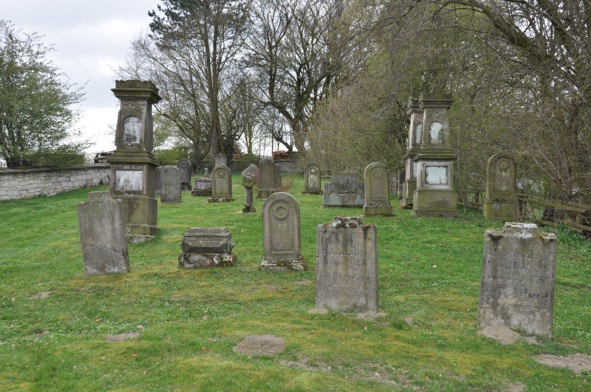 Jüdischer Friedhof Bad Wünnenberg-Haaren 